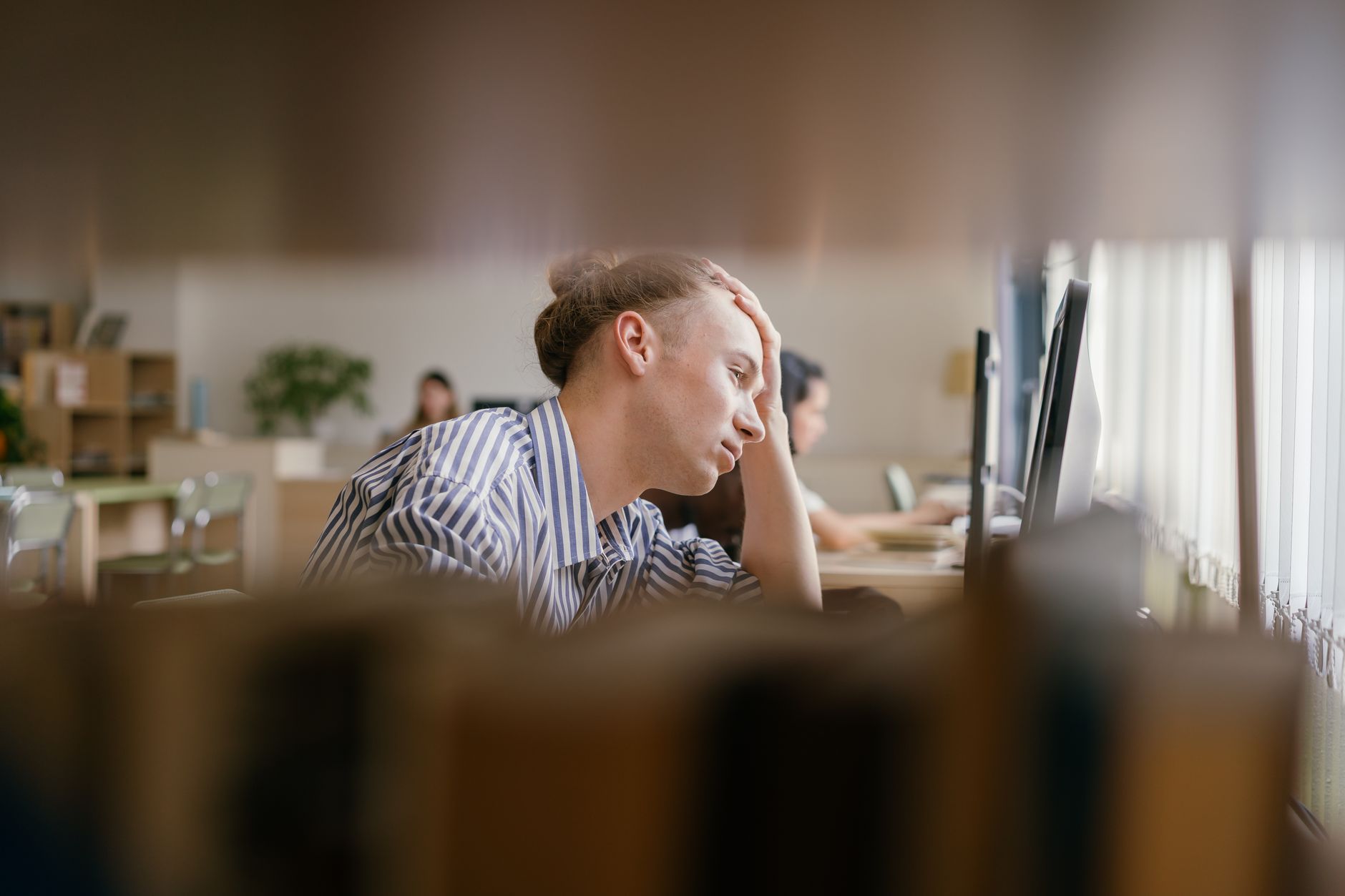 How to Recognize and Prevent Online Learning Burnout 2026