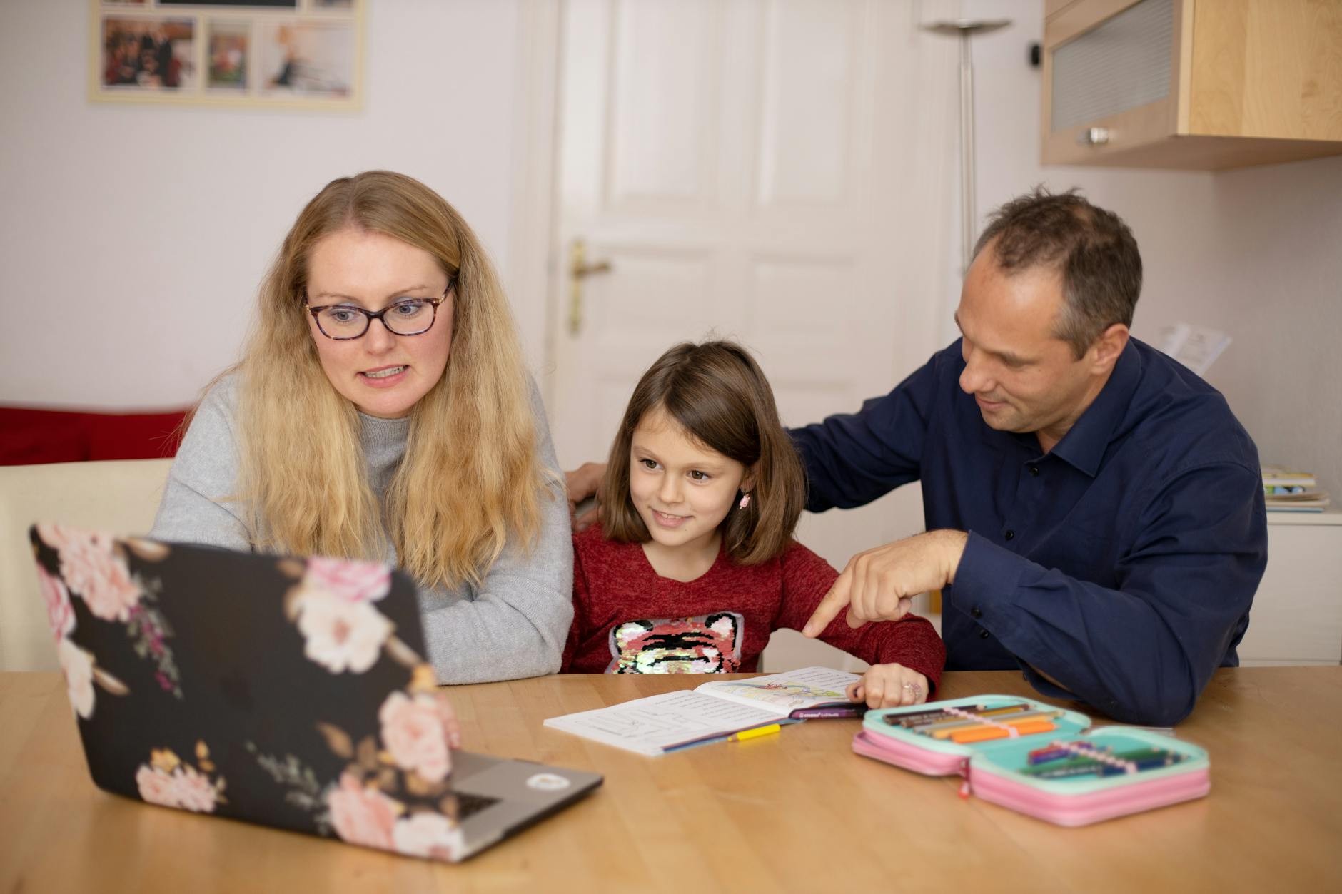 Best Online Colleges for Parents with Flexible Degree